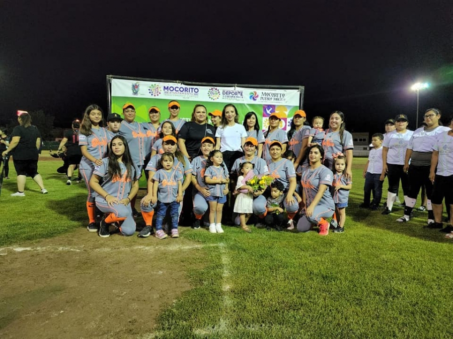 ¡SUBCAMPEONES DE SOFTBOL FEMENIL!
